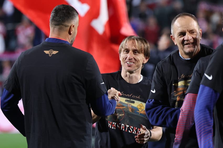 Com Luka Modrić, a Croácia está classificada à Copa do Mundo de 2026 (Foto: AFP)