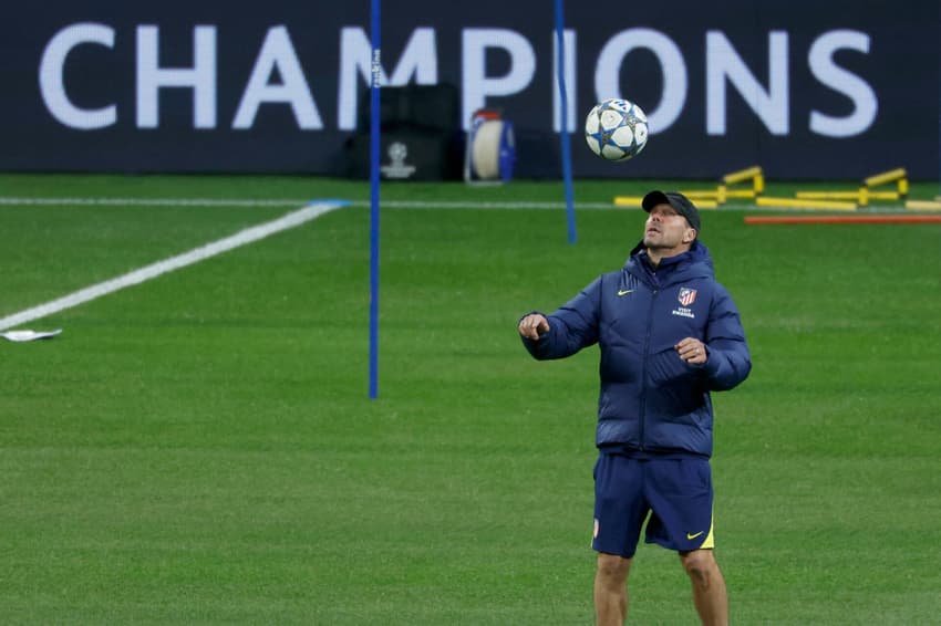 FBL-EUR-C1-ATLETICO-TRAINING