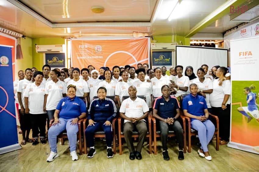 Fifa women Burundi (X / B-NP)