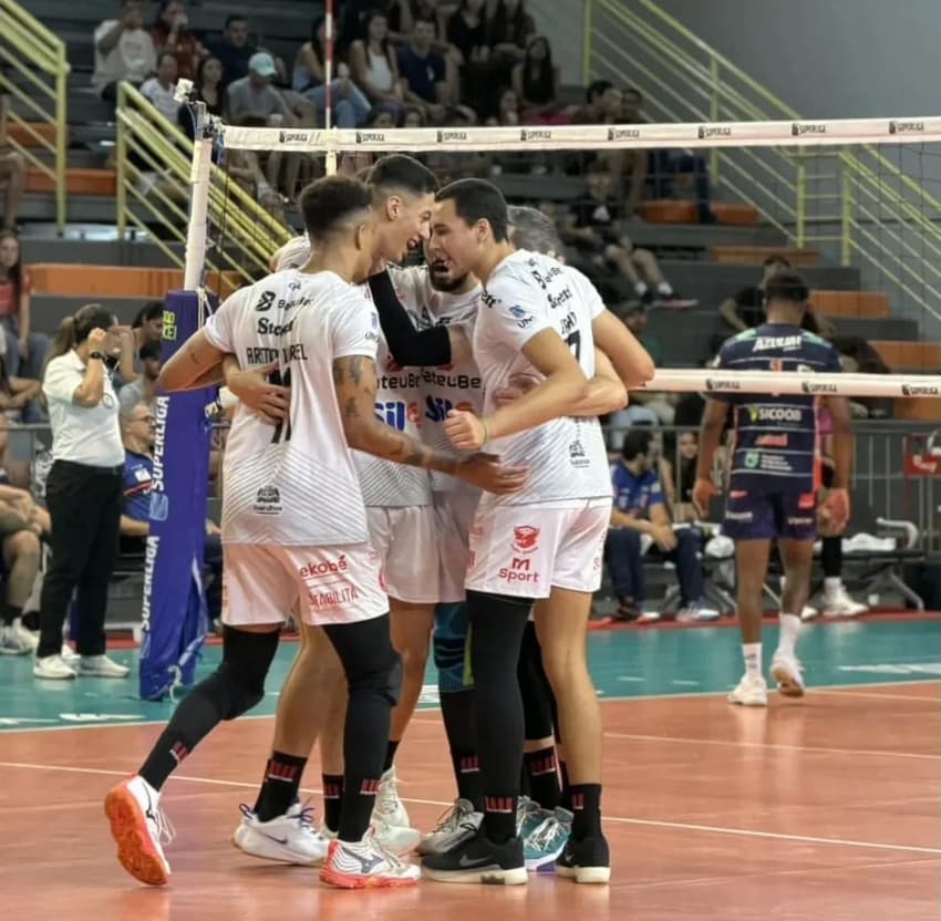 Guarulhos vence Monte Carmelo na Superliga 25/26 (Foto: Reprodução/ Instagram)