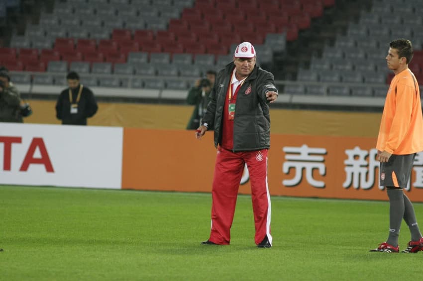 Abel Braga, técnico do Internacional em 2006