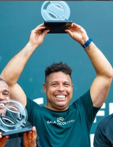 Ronaldo Fenômeno em uma das edições do Galácticos Open (Reprodução)