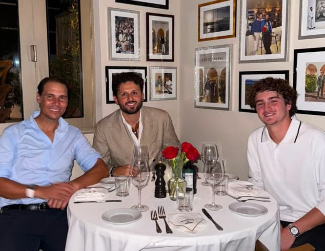 Rafael Nadal, o empresário Andrea Reitano e João Fonseca em Miami (Reprodução)