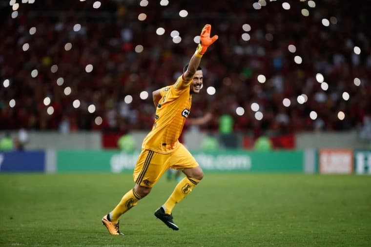 Julio Cesar em sua despedida no Flamengo (Foto: Divulgação/Flamengo)