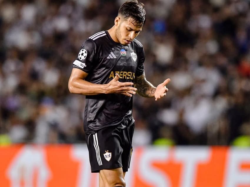 O Qarabag, do brasileiro Matheus Silva, recebe o Chelsea, pela fase de liga da Champions League (Foto: Divulgação/Qarabag)