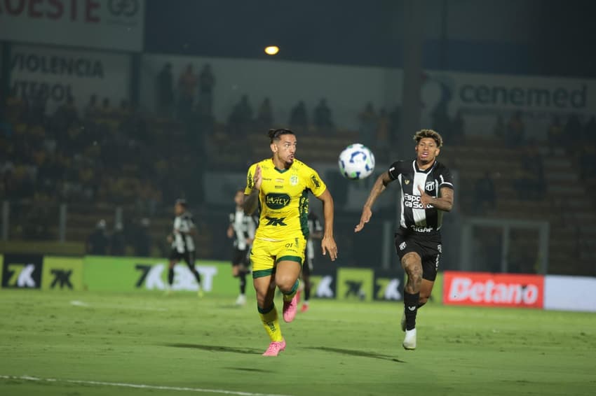 Mirassol e Ceará se enfrentam pelo Brasileirão