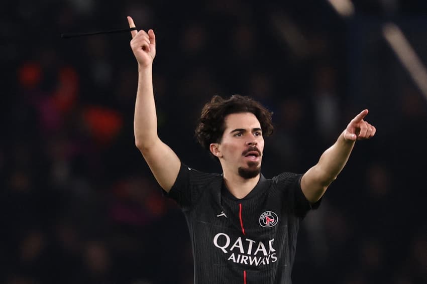 Com três gols de Vitinha, o PSG venceu o Tottenham por 5 a 3, pela Champions League (Foto: FRANCK FIFE / AFP)