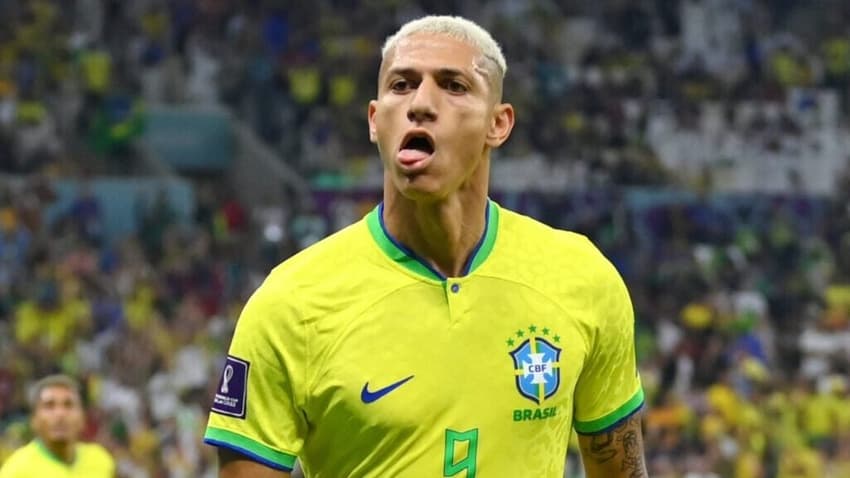 Richarlison é homem de confiança do técnico Carlo Ancelotti (Foto: AFP)