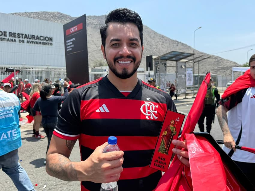 torcedor flamengo santinho