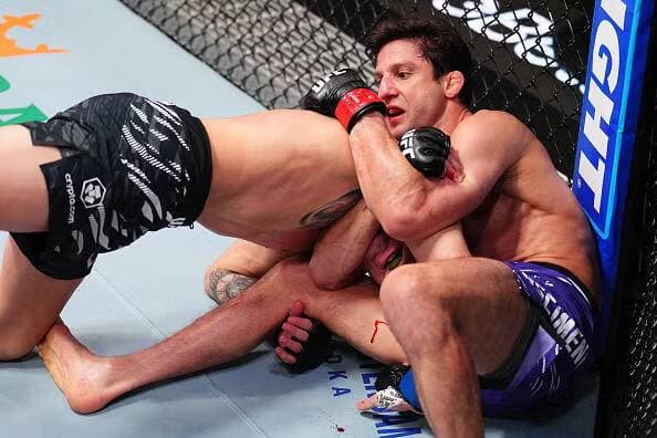 Allan "Puro Osso" Nascimento venceu Cody Durden no card principal do UFC Vegas 110. (Foto: reprodução / Chris Unger / ZuffaLLC / UFC)