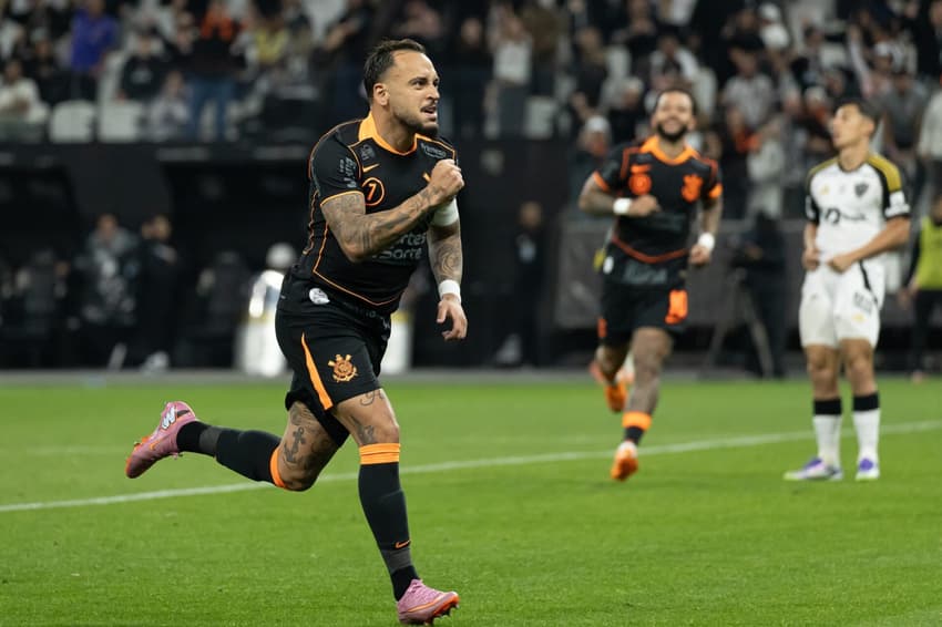 Maycon fez gol em Corinthians x Atlético-MG (Foto: Léo Barrilari/GazetaPress
