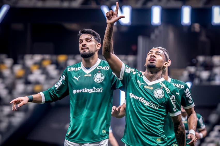 Allan, do Palmeiras, comemora gol marcado