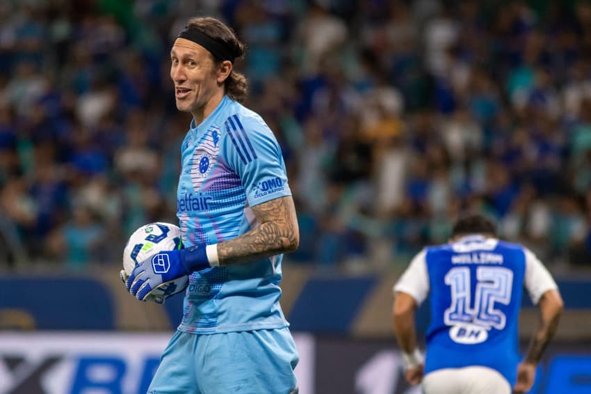 Cássio, goleiro do Cruzeiro (Foto: Fernando Moreno/AGIF/ Gazetta Press)