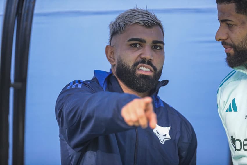 Gabigol antes de Cruzeiro x Corinthians (Foto: Rodney Costa/Zimel Press/Gazeta Press)