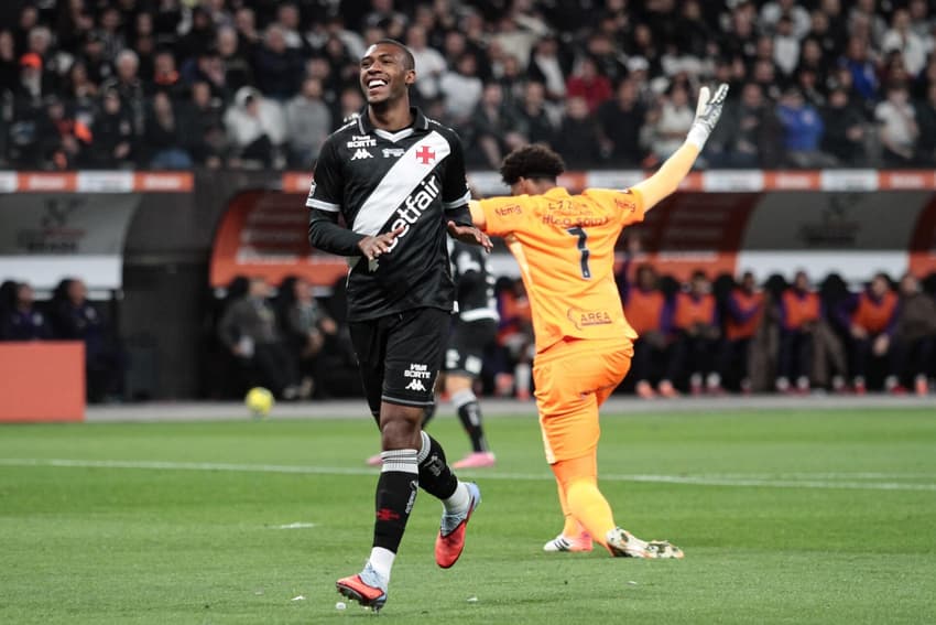 Rayan em ação em Corinthians x Vasco (Foto: Peter Leone/O Fotografico/Gazeta Press)