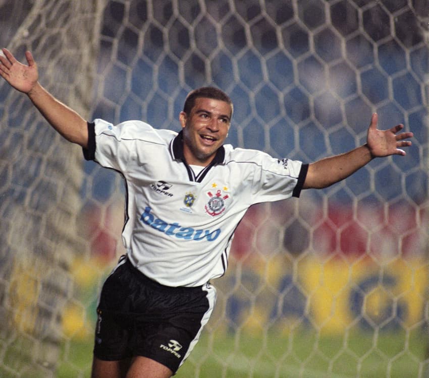 Luizão Corinthians