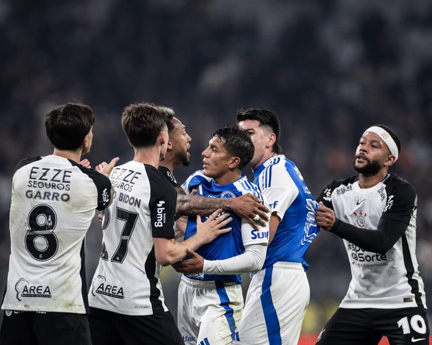 Lucas Romero, jogador do Cruzeiro (Foto: Gustavo Aleixo/Cruzeiro)