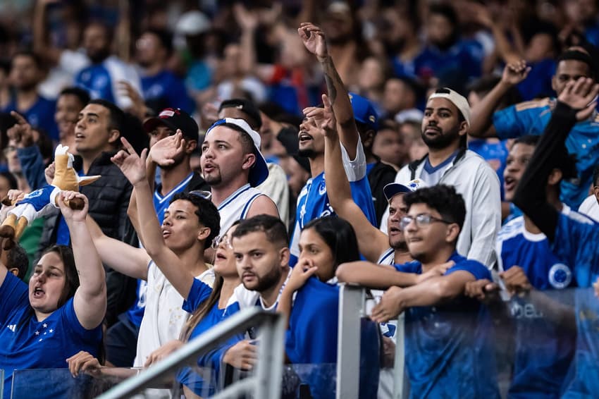 Cruzeiro x Corinthians, no Mineirão. Foto: Gustavo Aleixo/Cruzeiro