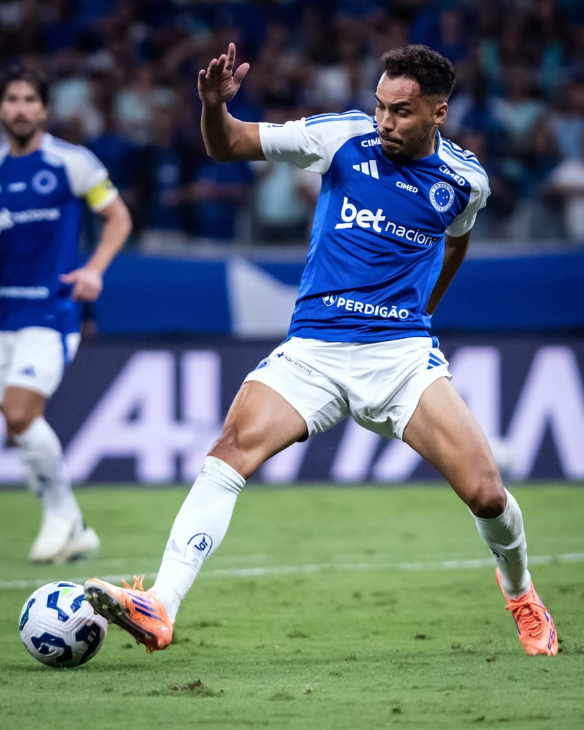 Eduardo se despediu do Cruzeiro (Foto: Gustavo Aleixo/Cruzeiro) 