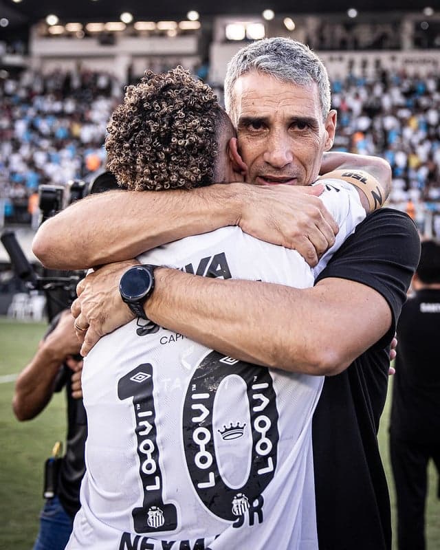 Vojvoda comandou o Santos em apenas 18 partidas nesta temporada. (Foto: Raul Baretta/ Santos FC)