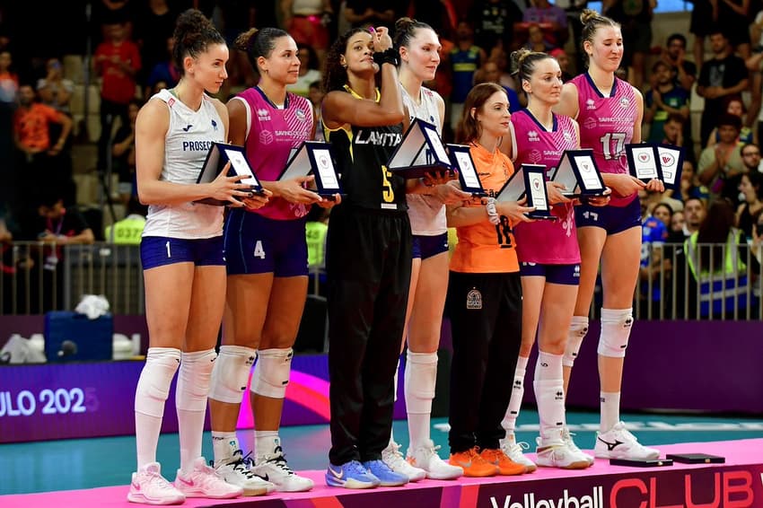 Seleção do Mundial de Clubes de Vôlei Feminino (Foto: fotojump)