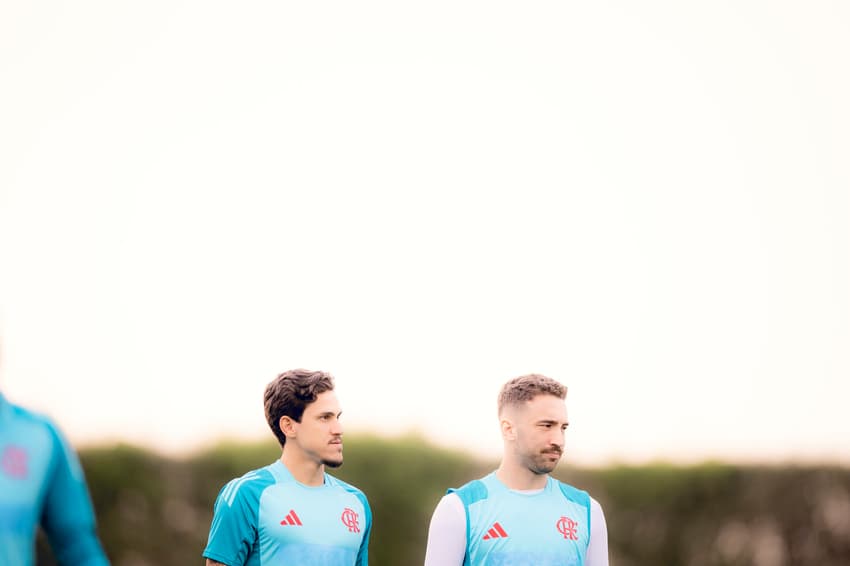 Jogadores do Flamengo em treino no Catar Foto:Adriano Fontes/Flamengo