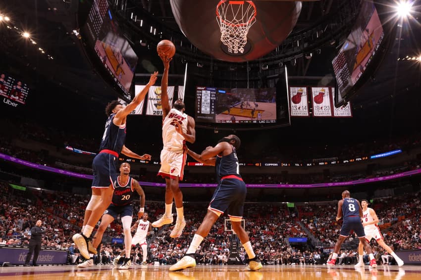 Miami Heat x Los Angeles Clippers (Foto: ssac Baldizon / NBAE / Getty Images / Getty Images via AFP)
