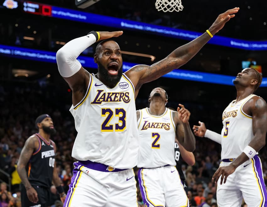 Lebron James no Phoenix Suns x Los Angeles Lakers (Foto: Mike Christy / GETTY IMAGES NORTH AMERICA / Getty Images via AFP)