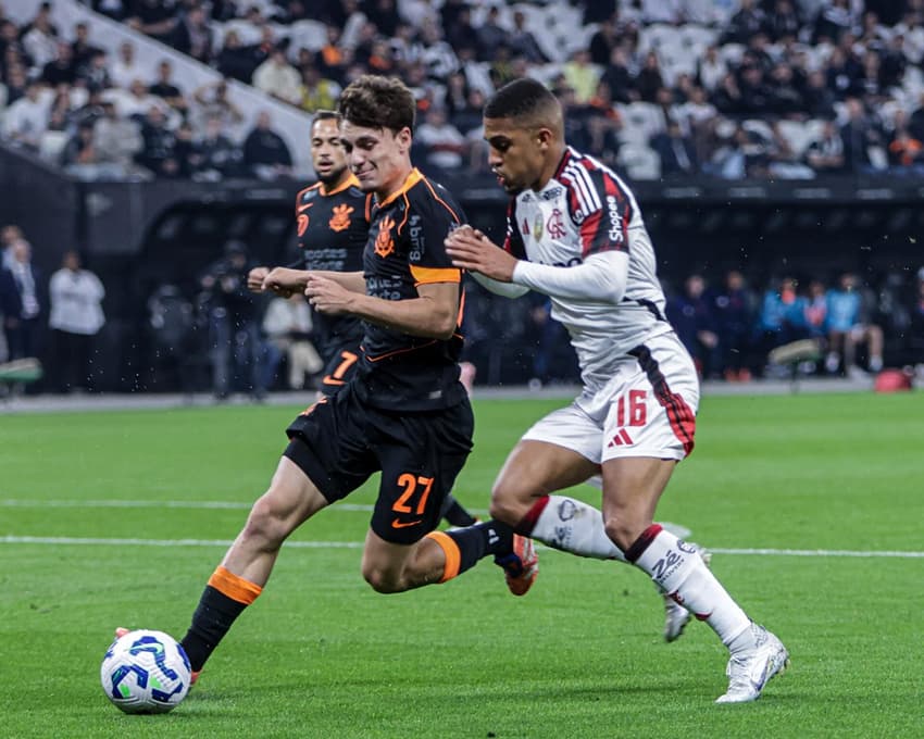Breno Bidon em Corinthians x Flamengo (Foto: Joca Duarte/Mochila Press/Gazeta Press)   