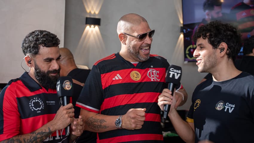 Adriano Imperador está no time de comentaristas da CazeTV para cobertura do Flamengo no Mundial (Foto: Divulgação CazeTV)