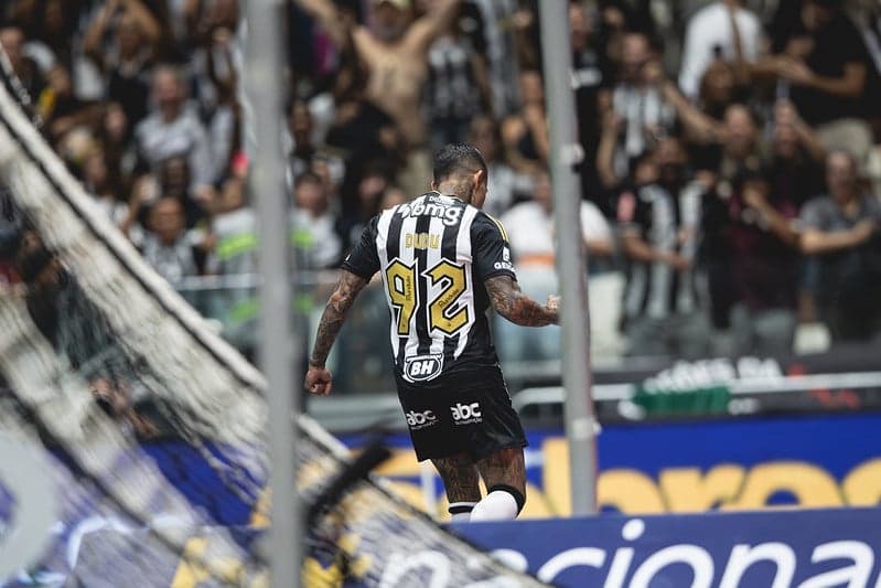 Dudu comemora gol contra o Vasco (Foto: Pedro Souza / Atlético)
