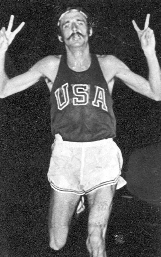 Frank Shorter vence a 46ª São Silvestre de 1970 (Foto: Gazeta Press)