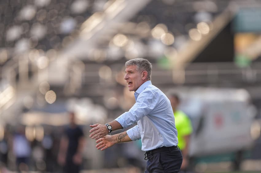 Palermo no jogo entre Botafogo e Fortaleza, pelo Brasileirão (Foto: Thiago Ribeiro/ Agif/Gazeta Press)