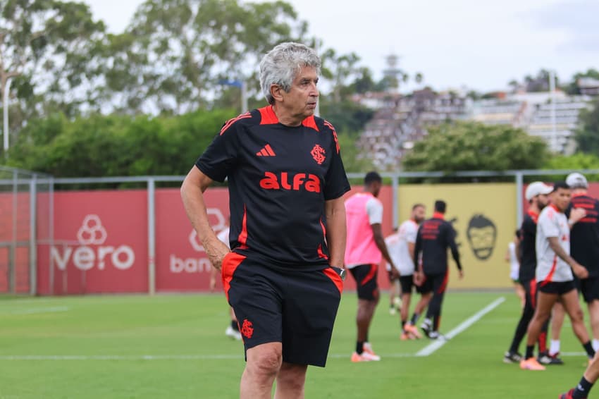 Elio Carravetta, especialista em preparação física no Internacional