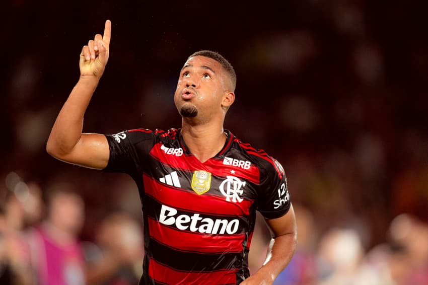 Samuel Lino comemora gol do Flamengo contra o Ceará (Foto:Adriann Fontes/Flamengo)