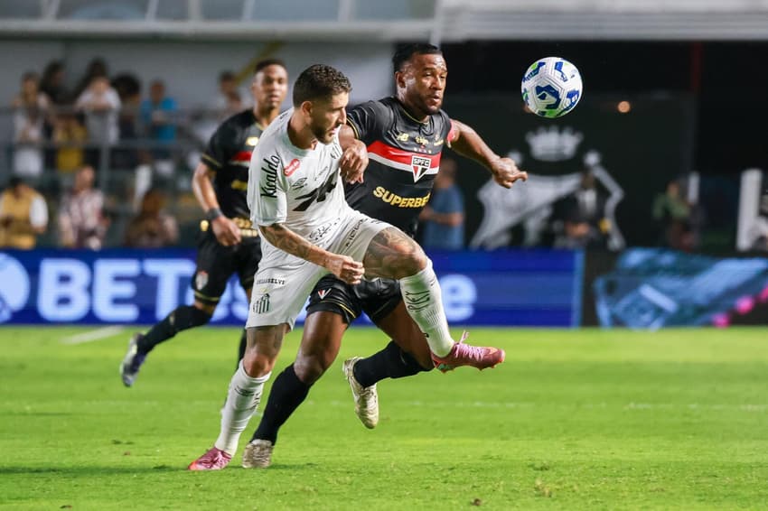 Tricampeões da Libertadores, rivais Santos e São Paulo jogarão a próxima Sul-Americana (Foto: Léo Barrilari / GazetaPress)