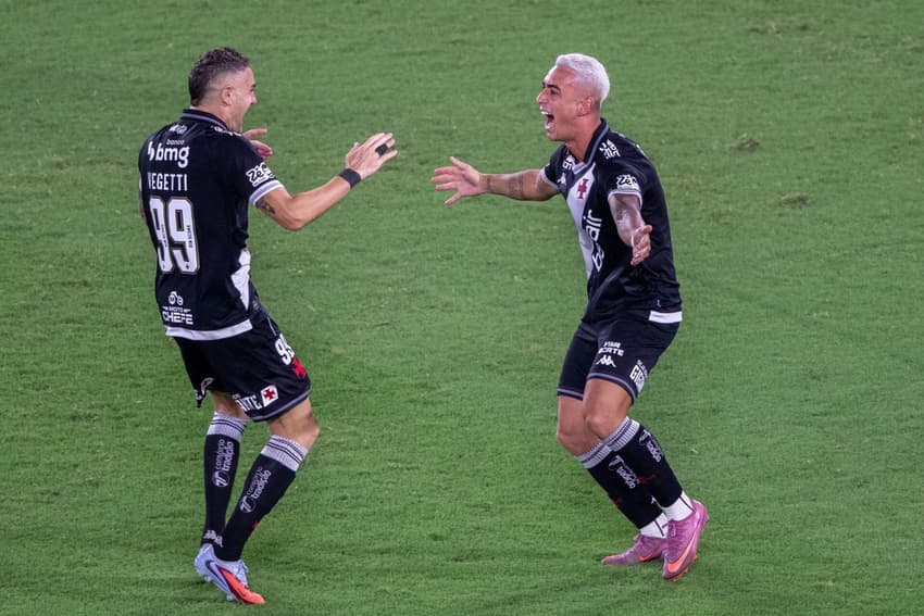 Vasco bate o Fluminense nos pênaltis e volta à final da Copa do Brasil após 14 anos