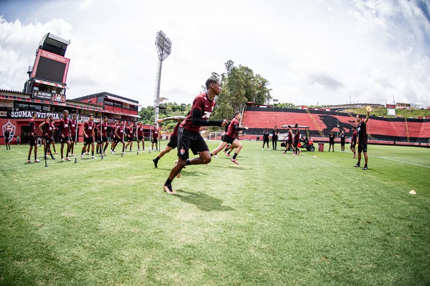 Jogadores do Vitória em último treino antes da partida contra o São Paulo (Foto: Victor Ferreira / EC Vitória)