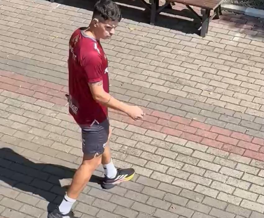 Oscar no CT do São Paulo (Foto: Izabella Giannola/ Lance!)