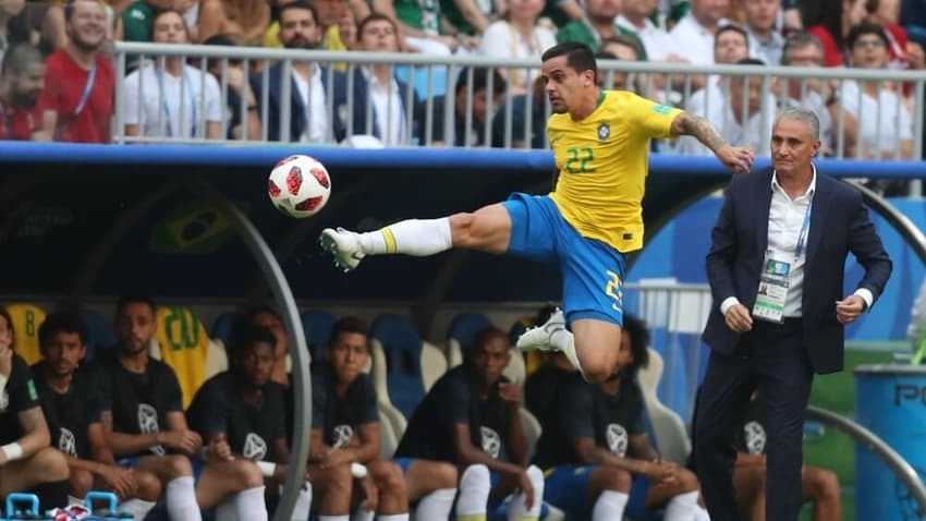 Fagner pela Seleção (Foto: Lucas Figueiredo/ CBF)