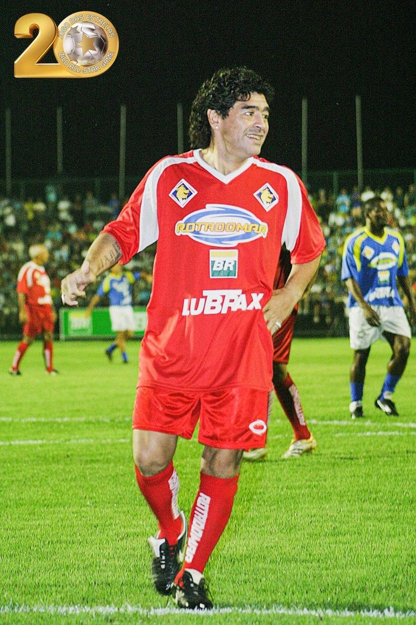 Maradona no Jogo das Estrelas do Zico (Foto: Divulgação)
