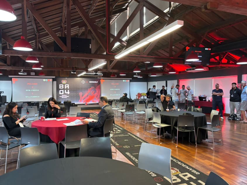 Área de lazer da B04 Academy. (Foto: Divulgação/Lucas Cremonese/Lance!)