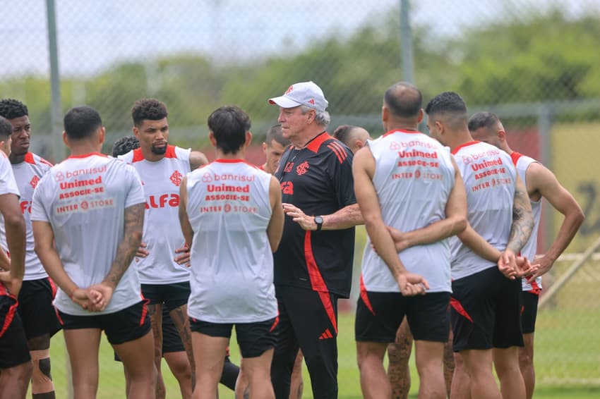 Abel Braga na volta ao Internacional