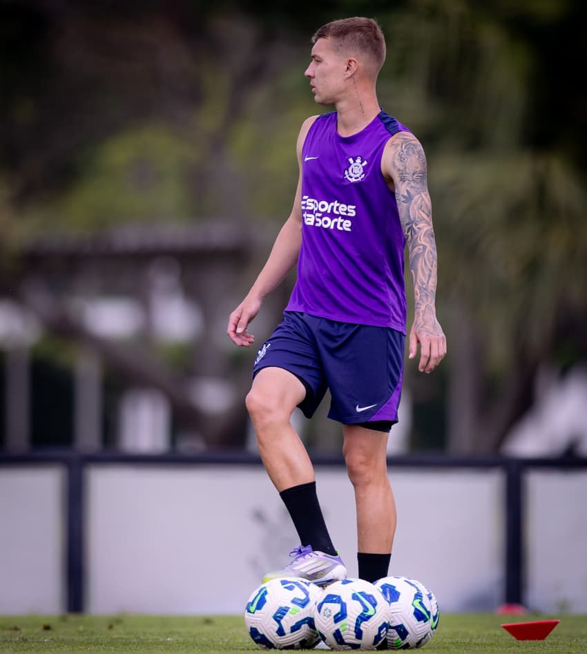 Corinthians treinou neste sábado (6), no CT Dr Joaquim Grava