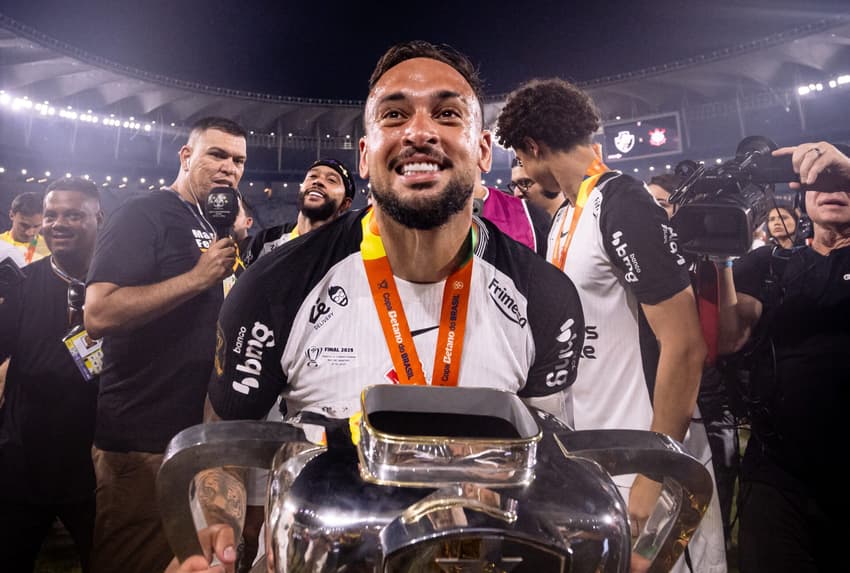 Maycon vive expectativa de permanecer no Corinthians (Foto: Agência Corinthians)
