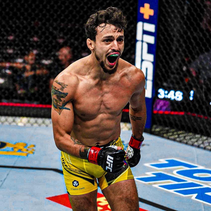 Carcacinha teve bons momentos no UFC (Foto: Reprodução Instagram RicardoRamosMMA)