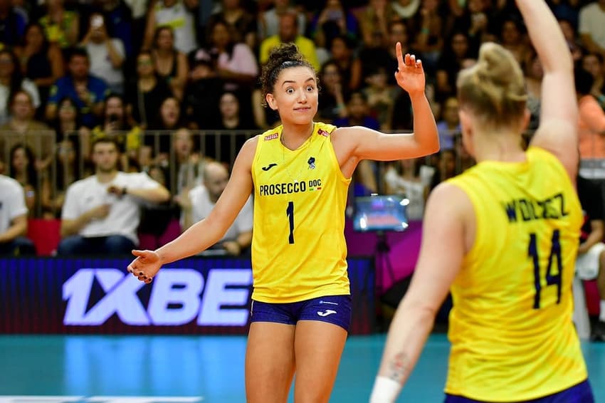 Gabi Guimarães, durante partida do Conegliano no Mundial de Clubes