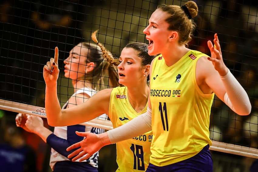 Isabella Haak durante jogo do Conegliano no Mundial de Clubes (Foto: Divulgação Volleyball World)