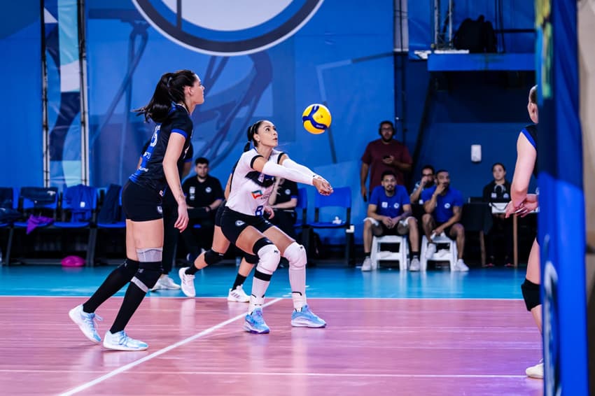 Jaqueline atuou como líbero na estreia pelo Pinheiros