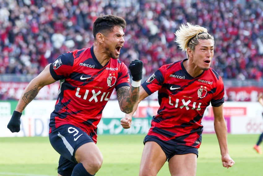 Leo Ceará comemora gol do Kashima Antlers (Foto: JIJI PRESS / AFP) / Japan OUT / JAPAN OUT / JAPAN OUT